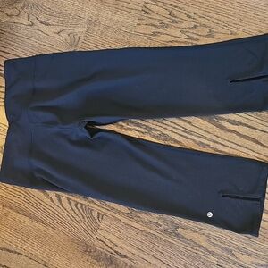 Lululemon Athletica Midnight Black Cropped Leggings